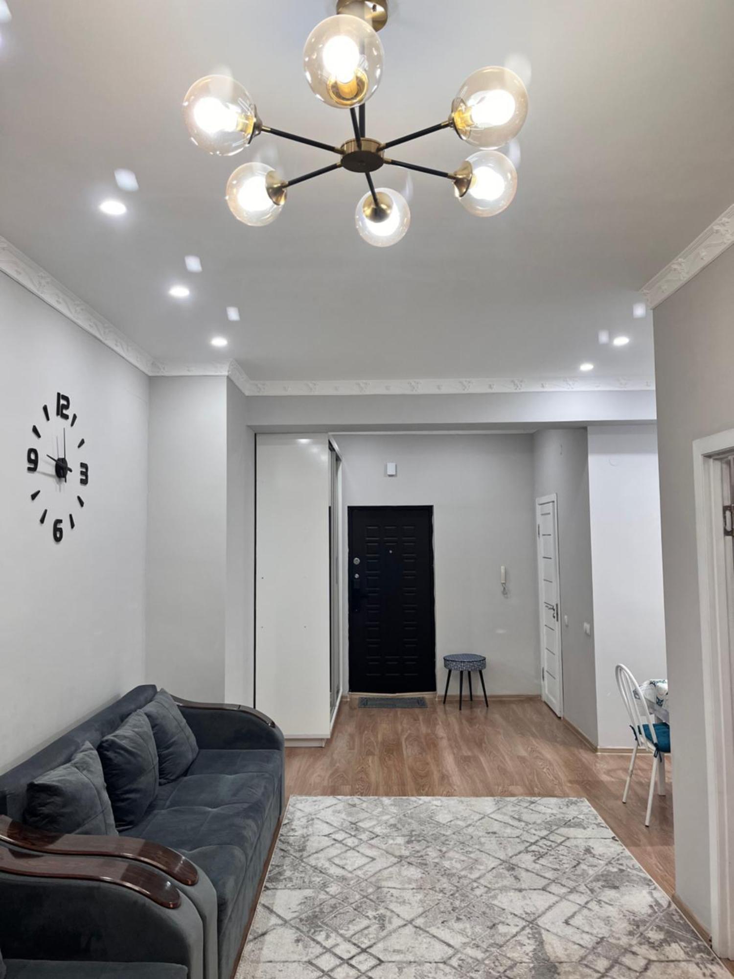 2-Х Комнатная В Золотом Квадрате Apartamento Almaty Exterior foto